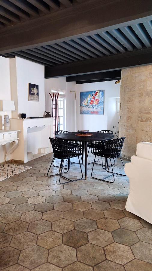 Uzes, Au Coeur Du Centre Medieval Le Logis Du Consul Un Bien D'Exception Du Xvieme Siecle エクステリア 写真