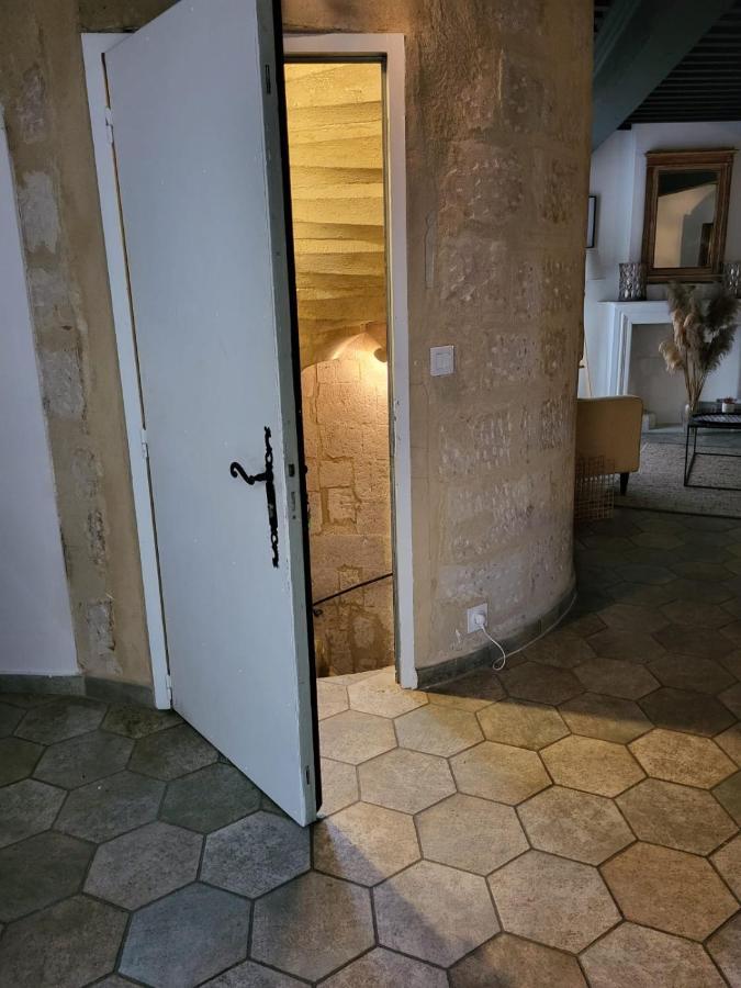 Uzes, Au Coeur Du Centre Medieval Le Logis Du Consul Un Bien D'Exception Du Xvieme Siecle エクステリア 写真